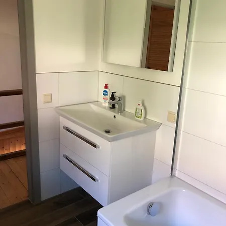 Pretty Half-timbered On Romantic Yard Сasa de vacaciones *